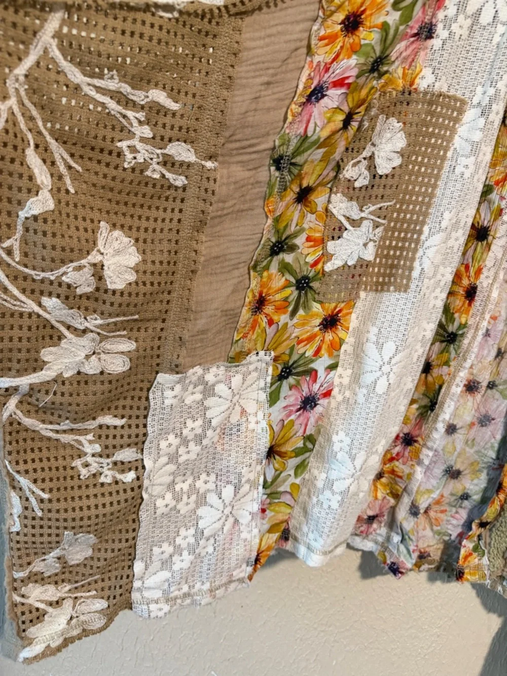 POL Floral Kimono Cardigan Floral‎ Embroidered Oversized Open Front Size Small